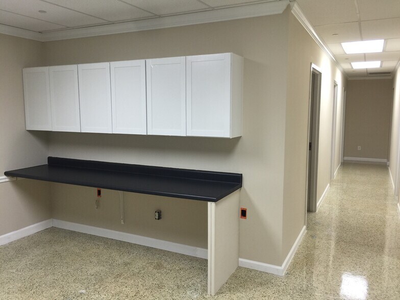 More Photos Of 1500 Garner Rd, Raleigh Office For Lease