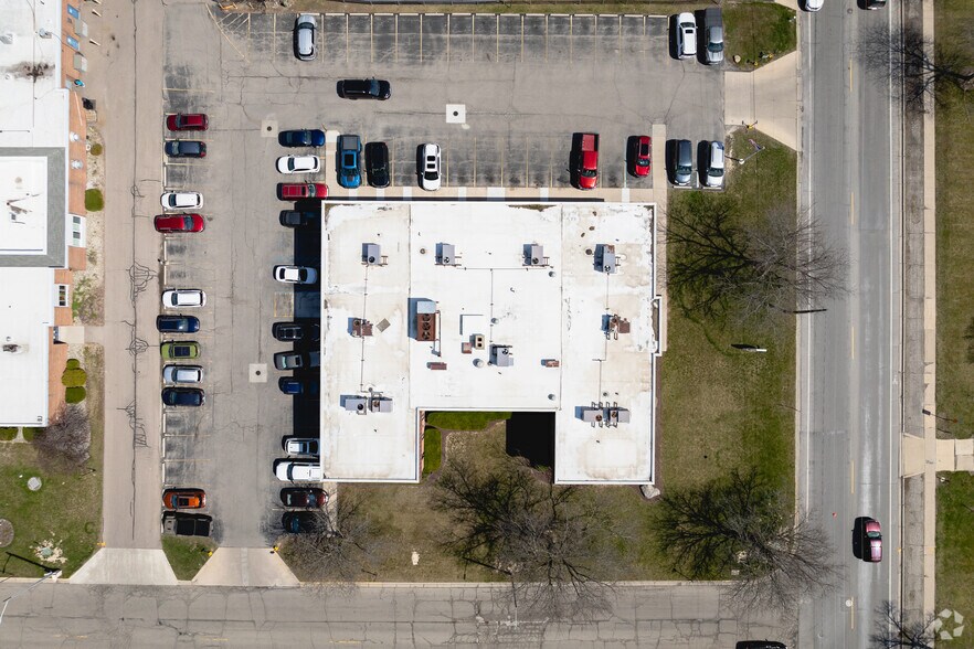 More Photos Of 770 Riverside Ave, Adrian Medical For Lease