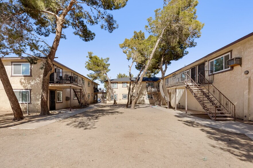 More Photos Of 11941 Lee Ave, Adelanto Apartments For Sale