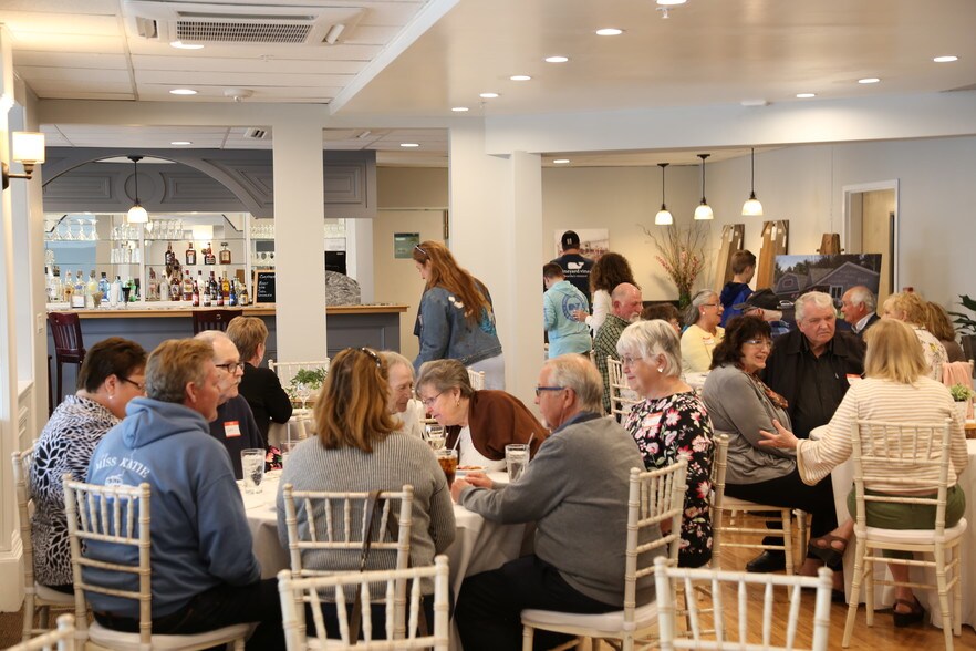 More Photos Of 306 Eddy Rd, Edgecomb Restaurant For Sale