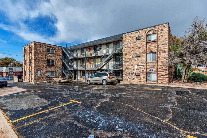 More Photos Of 1205 Yosemite St, Denver Apartments For Sale
