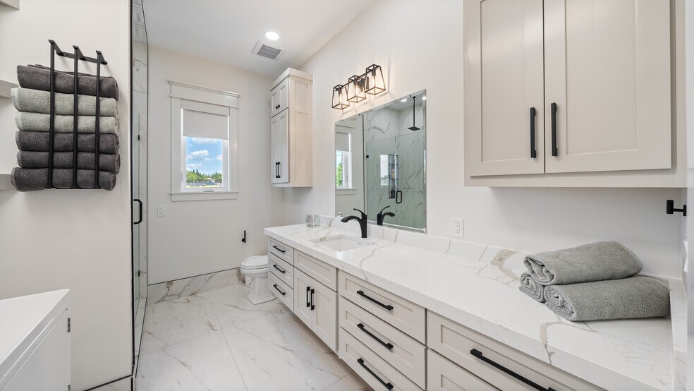 More Photos Of 2924 Ruger Dr, Royse City Service For Lease