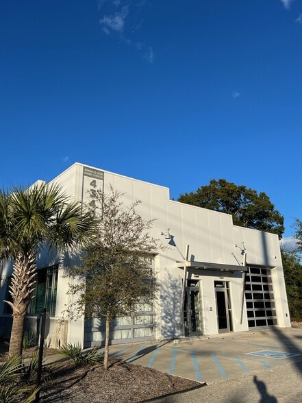 More Photos Of 4340 Spruill Ave, North Charleston Storefront Retail Office For Lease