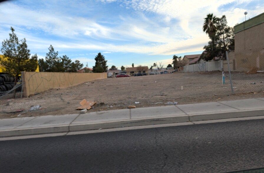More Photos Of 4835 East Charelston Blvd, Las Vegas Land For Sale