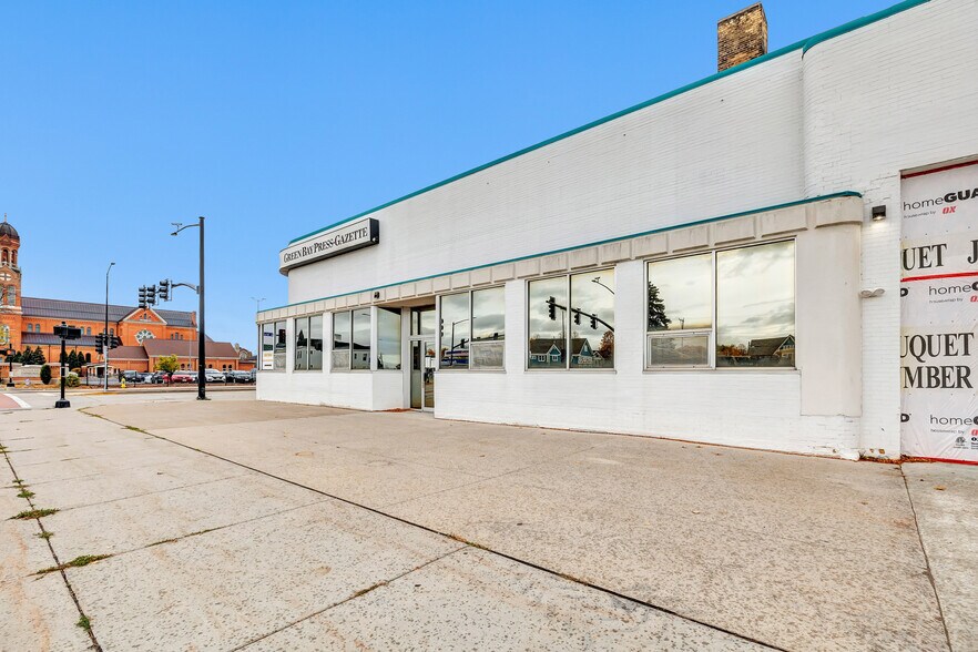 More Photos Of , Green Bay General Retail For Sale