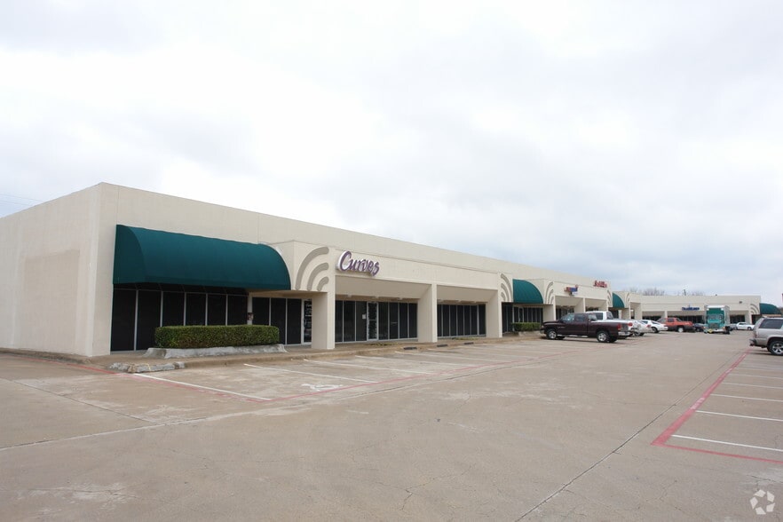 Primary Photo Of 5751-5829 Westcreek Dr, Fort Worth Unknown For Lease