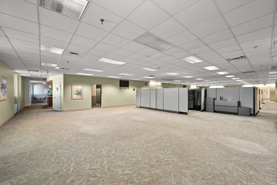 More Photos Of 55 Merritt Blvd, Trumbull Office For Lease