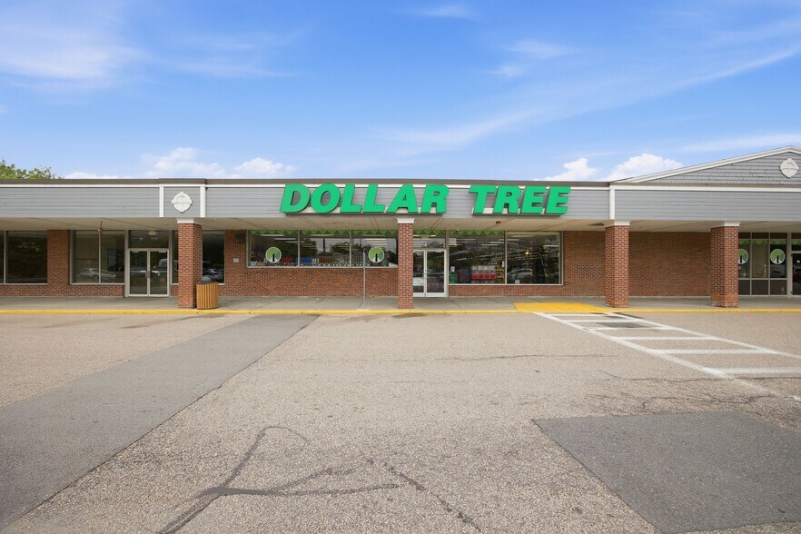 More Photos Of 52-70 Mendon Rd, Cumberland Unknown For Lease