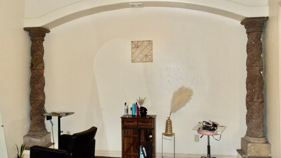 More Photos Of 1906A E Tyler, Harlingen Office For Sale