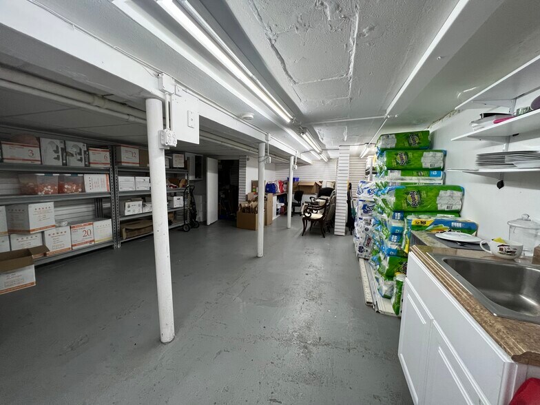 More Photos Of 9507 Roosevelt Ave, Jackson Heights Storefront Retail Residential For Sale