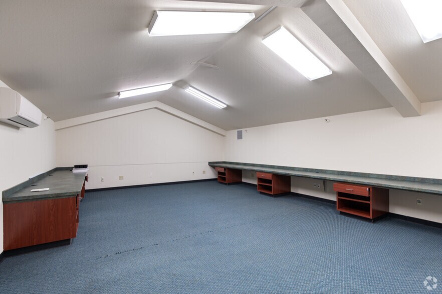 More Photos Of 1800 Goodyear Rd, Benicia Land For Lease