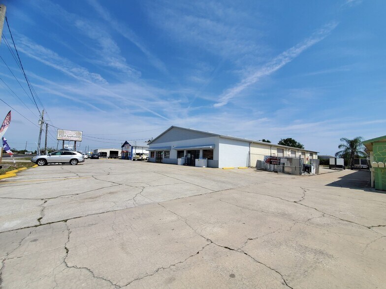More Photos Of 3545 Recker Hwy, Winter Haven Warehouse For Sale