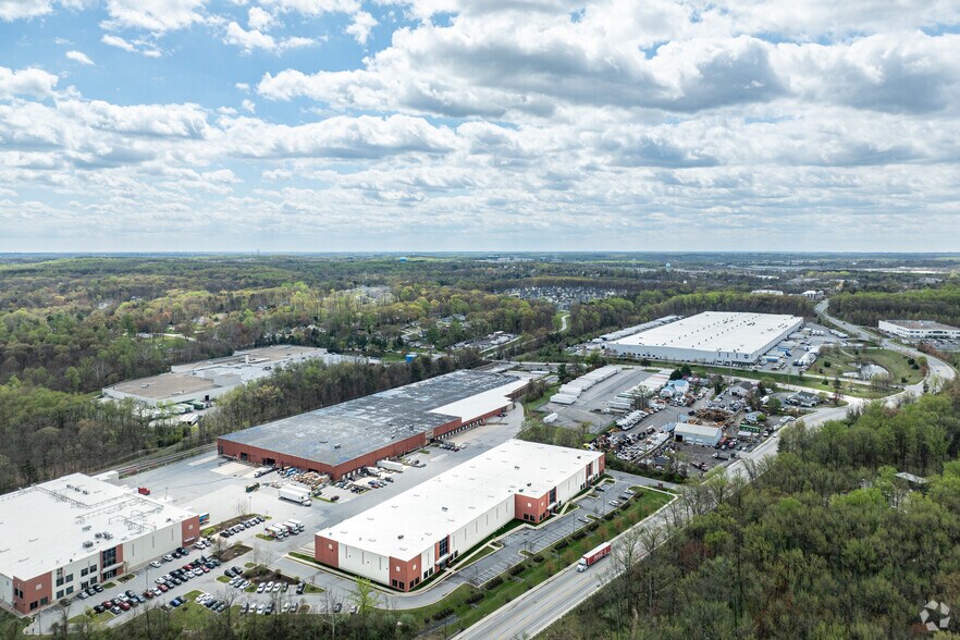 More Photos Of 7587 Montevideo Rd, Jessup Warehouse For Lease