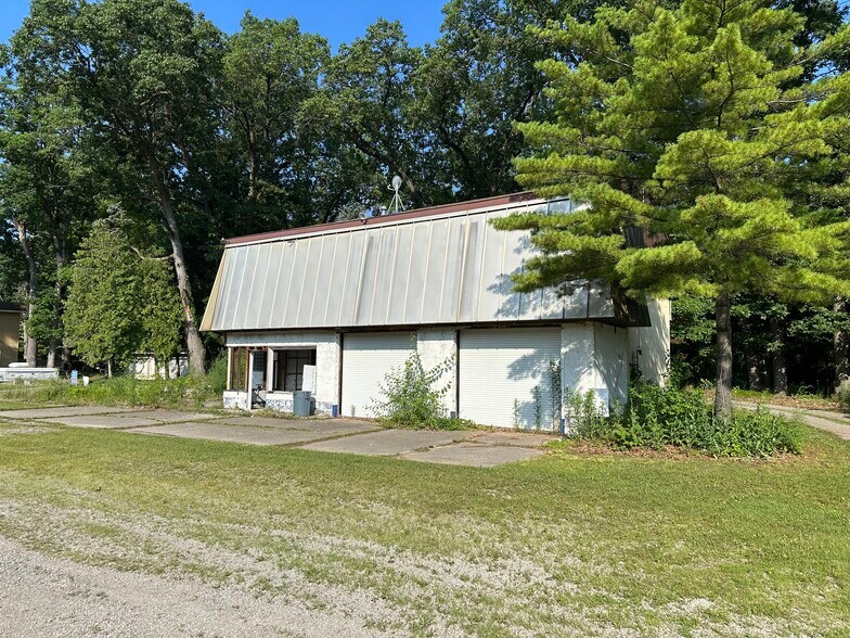 More Photos Of 10931 Telegraph Rd, Erie Flex For Sale