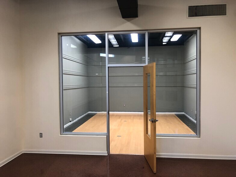 More Photos Of 127 Dyess Rd, Ridgeland Freestanding For Sale