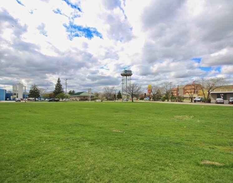 More Photos Of 127 Blackhawk Blvd, South Beloit Land For Sale