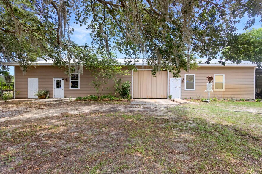 More Photos Of 1056 Reynolds Rd, De Leon Springs Specialty For Sale