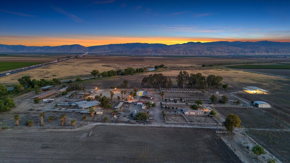 More Photos Of 8661 Herring Rd, Bakersfield Land For Sale