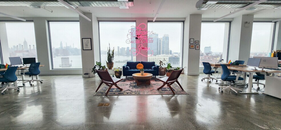 More Photos Of 10 Grand St, Brooklyn Office For Lease