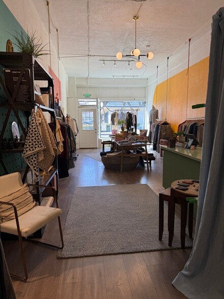 More Photos Of 410 Cherry Ave, Long Beach Storefront For Lease