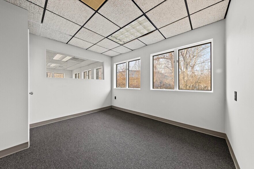 More Photos Of 675 Route 72 E, Manahawkin Office For Lease