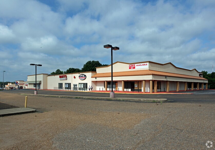 More Photos Of 3421-3489 Austin Peay Hwy, Memphis Storefront For Lease