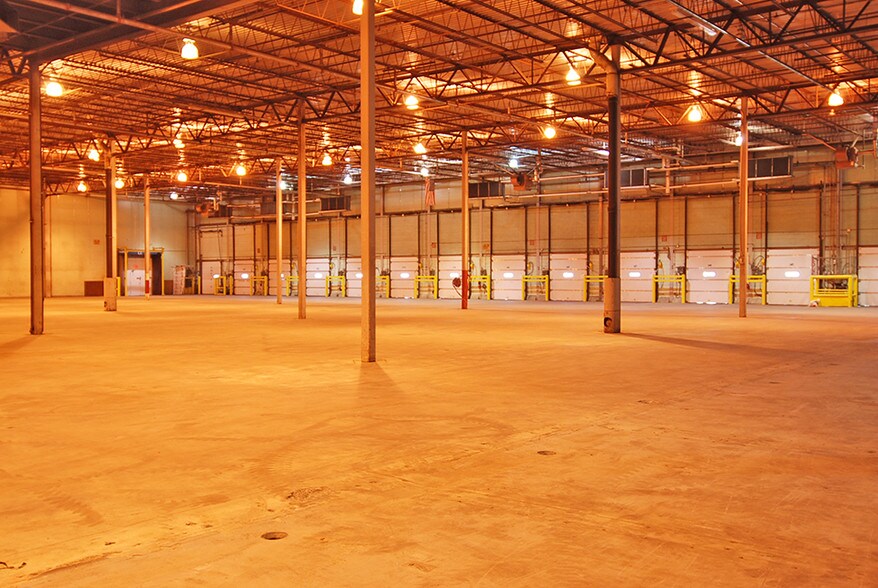 More Photos Of 200 Meadow Rd, Boston Refrigeration Cold Storage For Lease