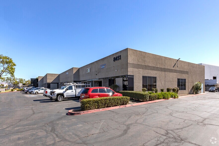 More Photos Of 8451 Miralani Dr, San Diego Manufacturing For Lease