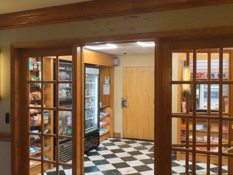 More Photos Of 67 Walnut Ave, Clark Office For Lease