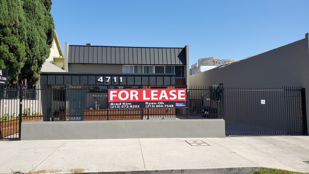 Primary Photo Of 4711 Oakwood Ave, Los Angeles Office For Lease