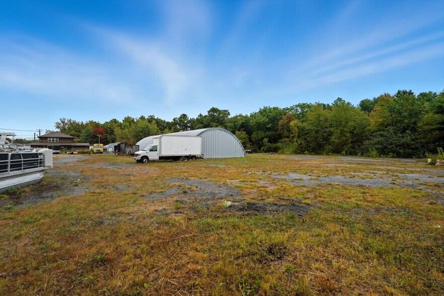 More Photos Of 120 Southbridge Rd, North Oxford Land For Sale