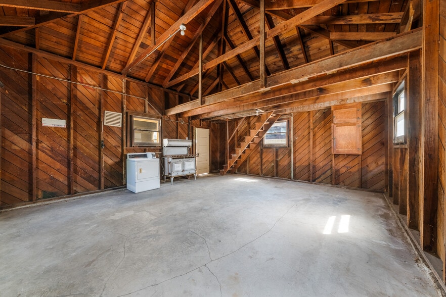 More Photos Of 702-704 E Chapman Ave, Orange Office For Lease