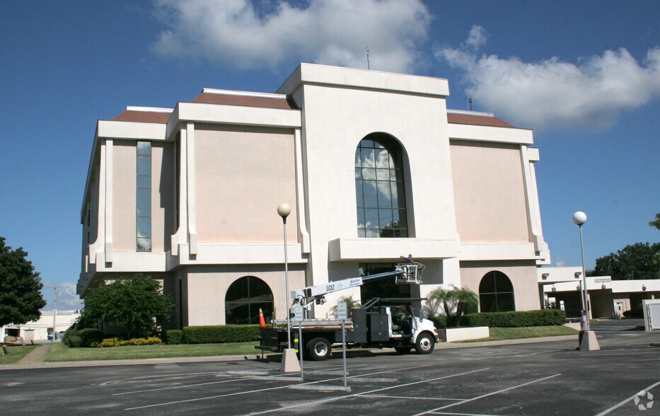 More Photos Of 600 N Broadway Ave, Bartow Office For Lease