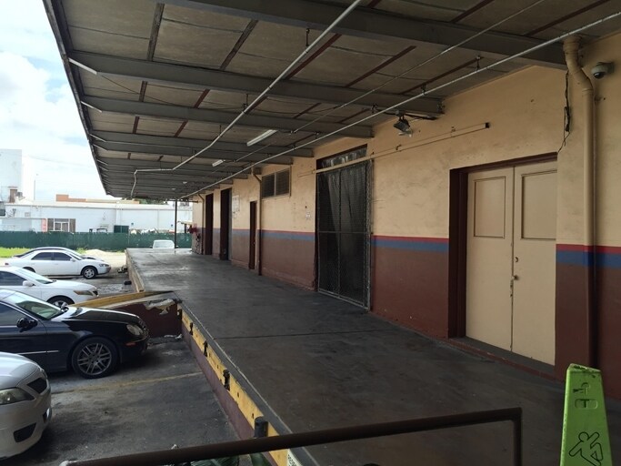 Primary Photo Of 2770 NW 24th St, Miami Warehouse For Lease