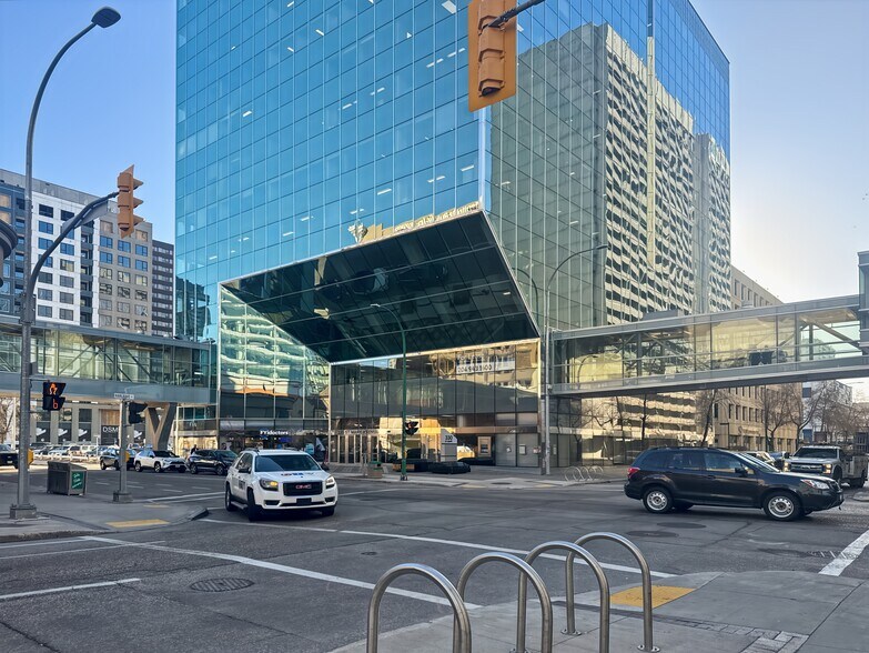 More Photos Of 330 St Mary Ave, Winnipeg Coworking Space