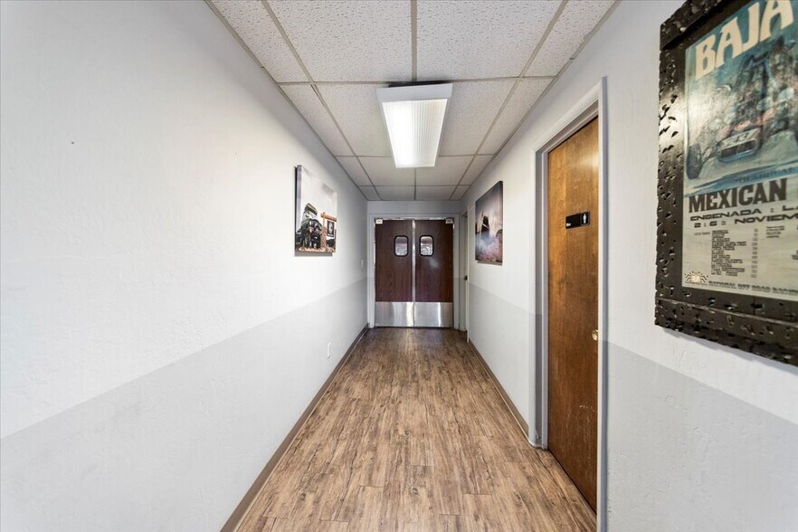 More Photos Of 2843 W Avenida de Luces, Williams Warehouse For Sale