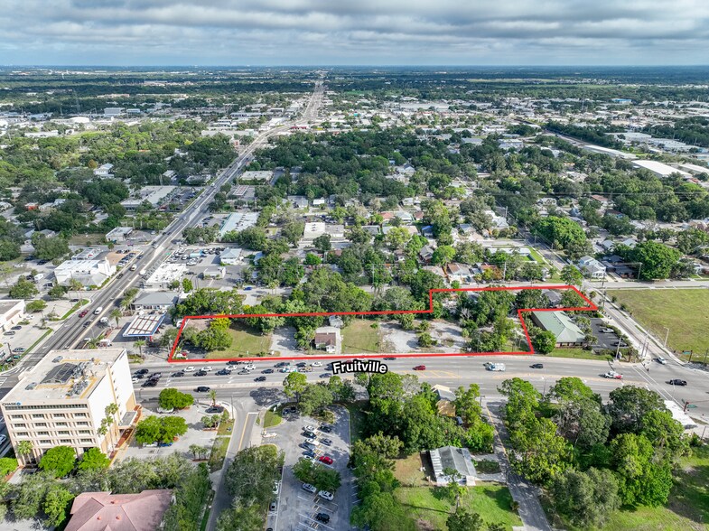 Primary Photo Of 2015-2023 Fruitville Rd, Sarasota Land For Sale