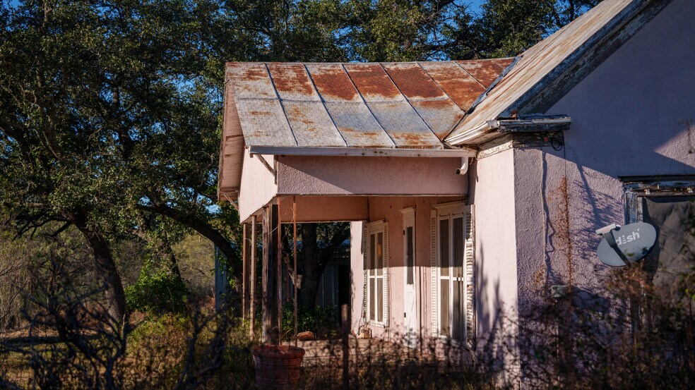 More Photos Of 7499 US 87 hwy, Mason Land For Sale