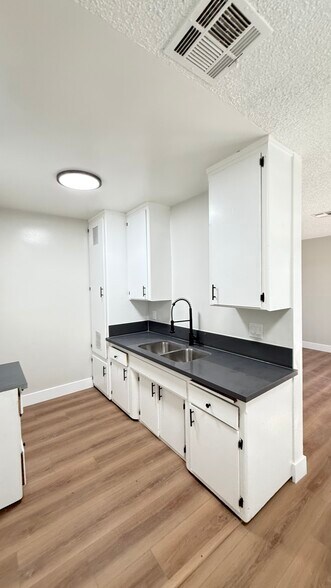 More Photos Of 811 W 97th St, Los Angeles Apartments For Sale