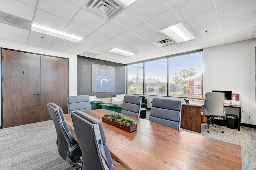 More Photos Of 9580 W Sahara Ave, Las Vegas Office For Sale