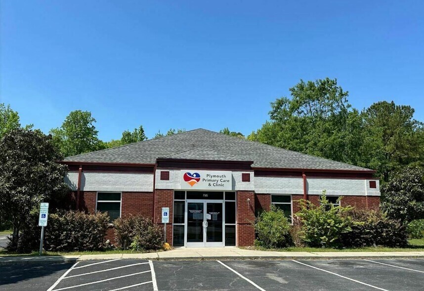 More Photos Of 795 US Highway 64 E, Plymouth Medical For Sale