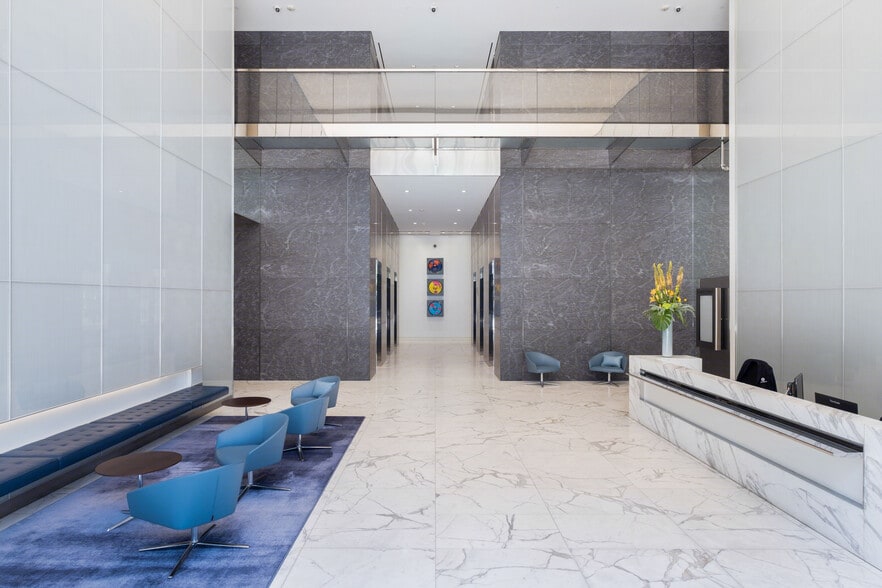More Photos Of 800 N Glebe Rd, Arlington Office For Lease
