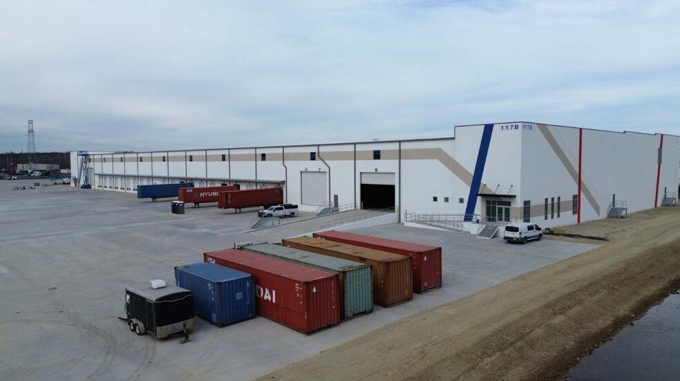 More Photos Of 115 Parkway Dr, Rincon Unknown For Lease