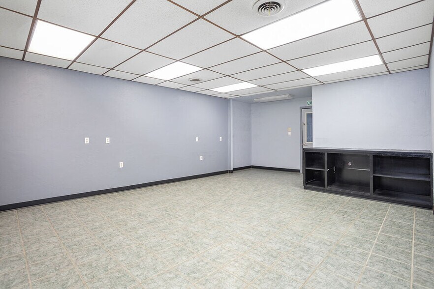 More Photos Of 50101 Highway 52 N, Kenmare Warehouse For Sale