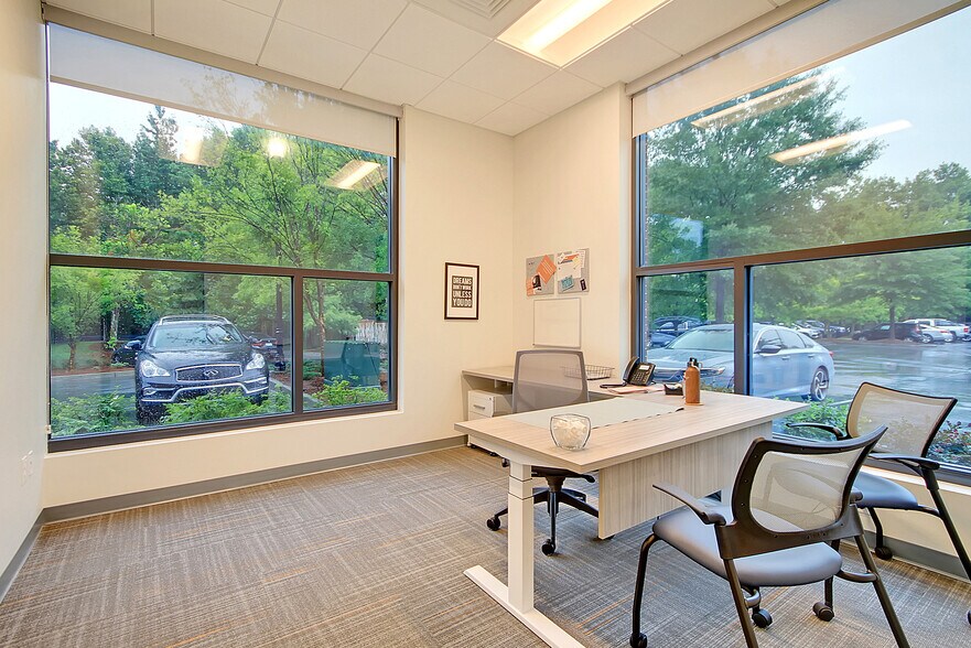 More Photos Of 1501 Belle Isle Ave, Mount Pleasant Coworking Space