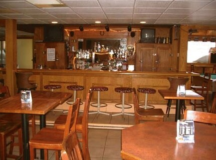 More Photos Of 409 E Park Ave, Empire Restaurant For Lease