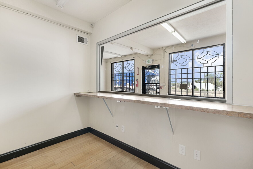 More Photos Of 5410-5430 W 44th Ave, Denver Freestanding For Lease