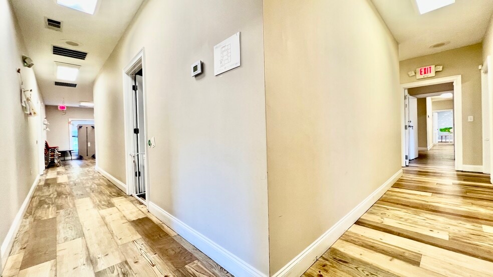 More Photos Of 4080 McGinnis Ferry Rd, Alpharetta Office For Sale