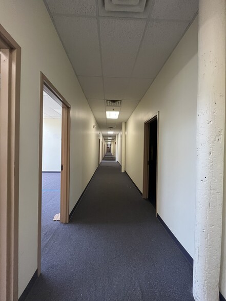 More Photos Of 25 Fox St, New Haven Warehouse For Lease