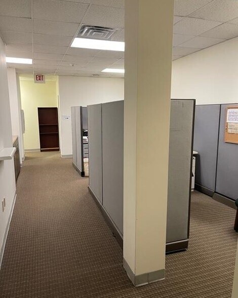 More Photos Of 6554 Florida Blvd, Baton Rouge Office For Lease